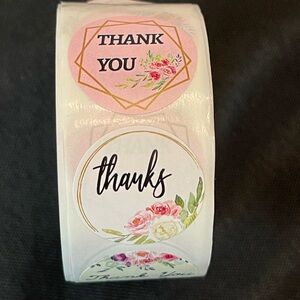 Thank You Sticker Labels 500 labels on roll. 1” Round NWT Pink Hues
